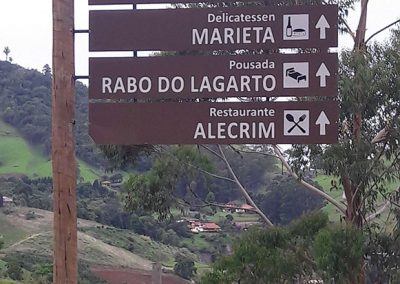 Lauro Tour - Viagem com duração de 4 dias entre transfers e passeios no Vale da Pedra Azul.