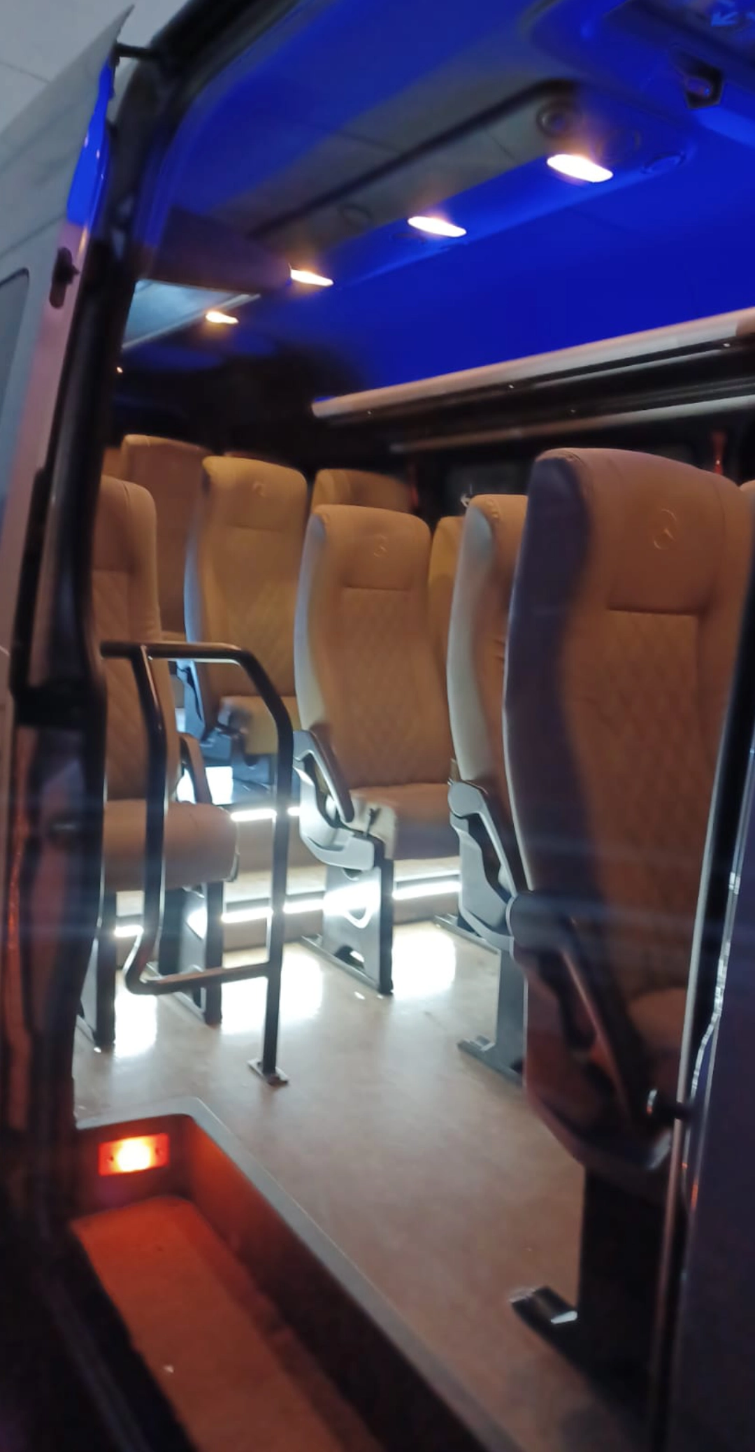 Aluguel de Vans para Formatura | Aluguel de Vans | Rio de Janeiro